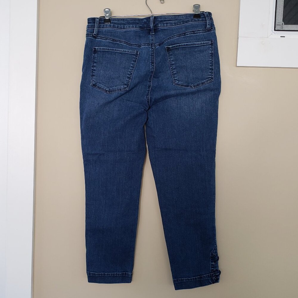 EUC women's Talbots Flawless Five-pocket cropped jeans - Picture 4 of 8